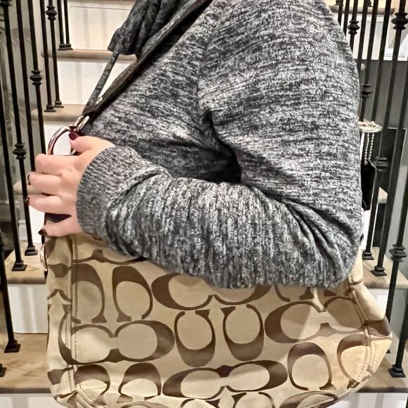 Coach (Authentic) Zoey Hobo & Wristlet Combo - Picture 2 of 3